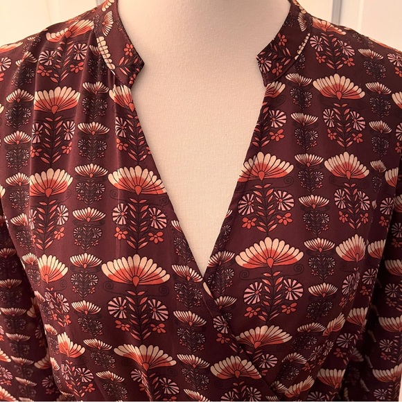 Long sleeve patterned fall faux wrap dress - Picture 4 of 5